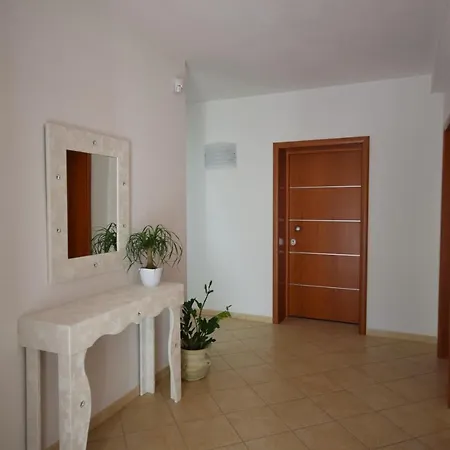 Borgo Cerasa ויאסטה