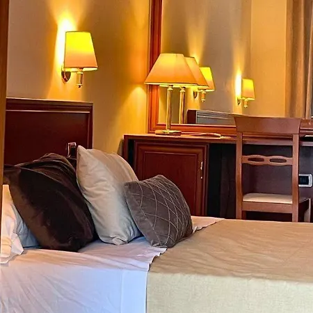 Borgo Cerasa 4* ויאסטה