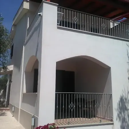 Borgo Cerasa Couette-café 4*